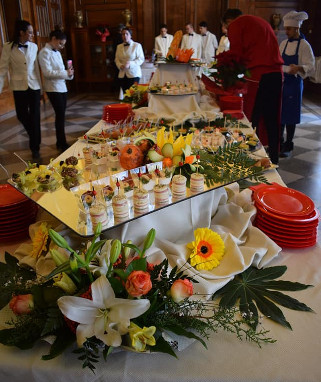 Preparazione del buffet